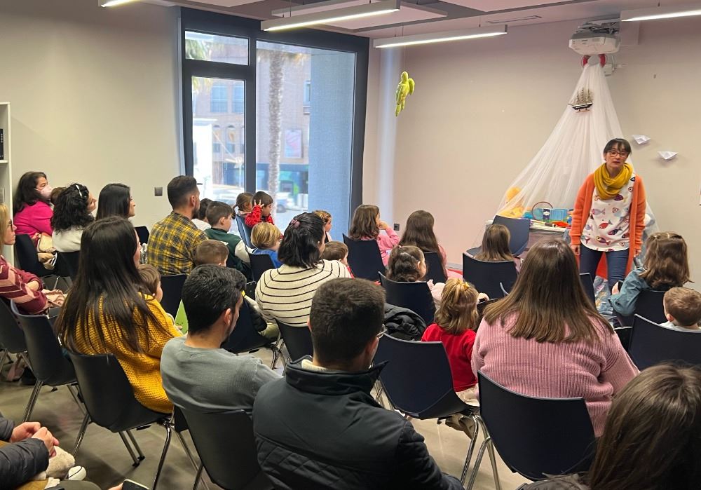 El Aula del Mar se convirtió en un puerto de historias sobre la amistad, el amor por el medio marino y la sostenibilidad, en la nueva sesión de ‘La mar de divertida’