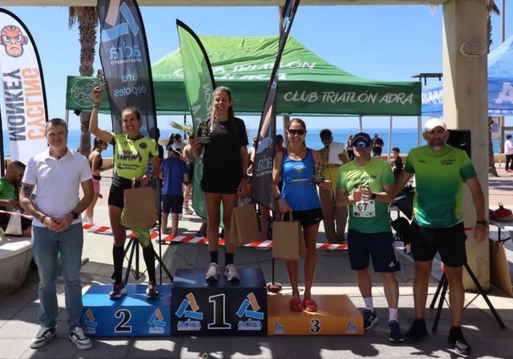 Adra bate récord de participación en la IV Carrera del Club Triatlón Adra con 350 corredores
