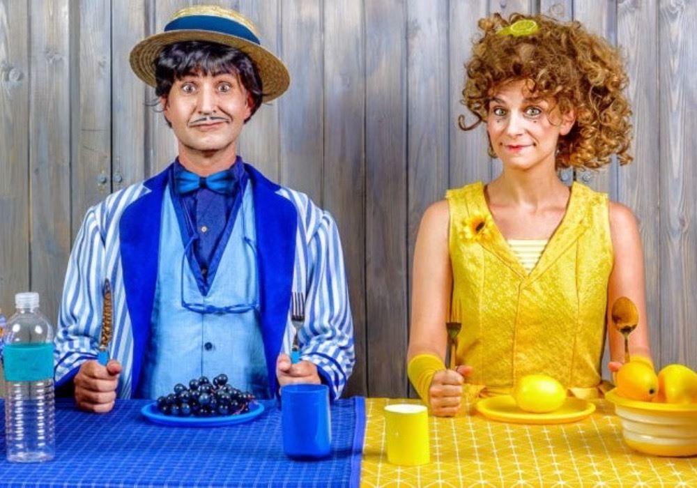 La compañía Tuttilifamili representa este jueves la obra ‘Monocromo’ en el Teatro Auditorio de Roquetas de Mar