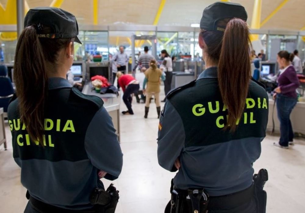  Investigadas ocho personas por estafar online con anuncios falsos de entradas de fútbol