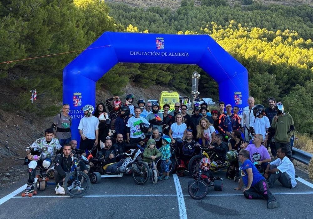 La prueba International Freeride llena Velefique de velocidad, deporte y espectáculo
