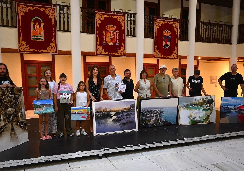 Miguel San Pedro obtiene el primer premio del concurso de pintura rápida ‘Juan Ibáñez’ en Roquetas de Mar