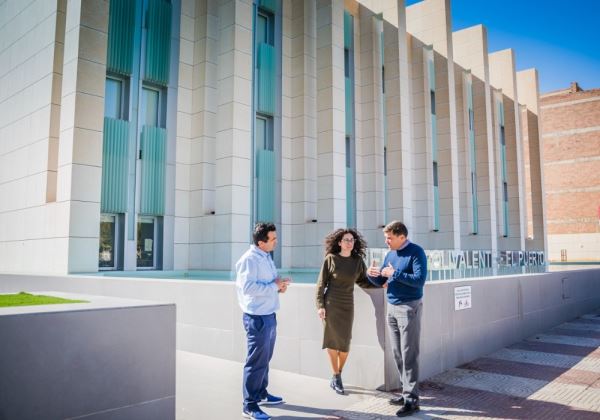Apertura al público nueva oficina municipal en edificio Polivalente de Roquetas de Mar