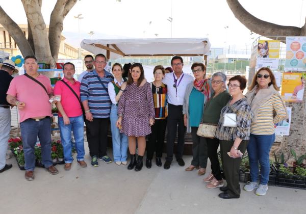 El Parque Municipal y Skate Park se convierten en un gran escaparate que muestra el potencial del tejido asociativo de El Ejido