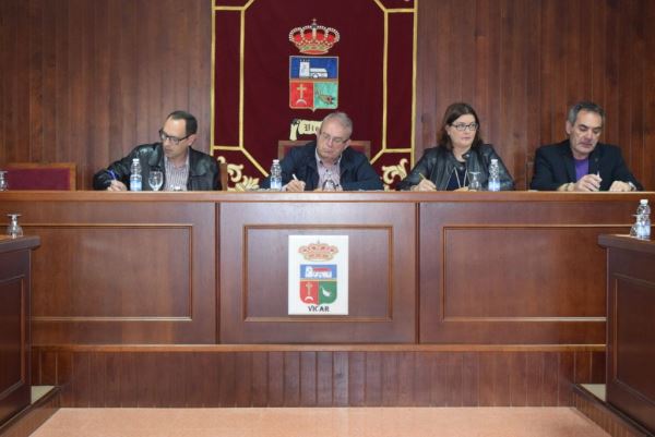 Vícar vuelve a solicitar al Ministerio de Fomento el estudio de viabilidad de un nuevo enlace de acceso desde la Autovía del Mediterráneo