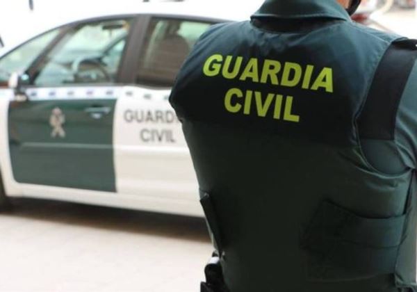 La Guardia Civil detiene al conductor de un Camión por conducir con una tasa de alcohol de 1.30 mg/l