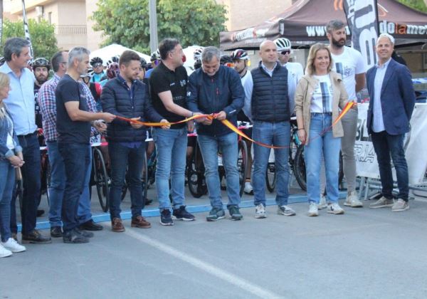 Más de 1.500 ciclistas pedalean en La Alpujarra con la Marcha Cicloturista La Indomable