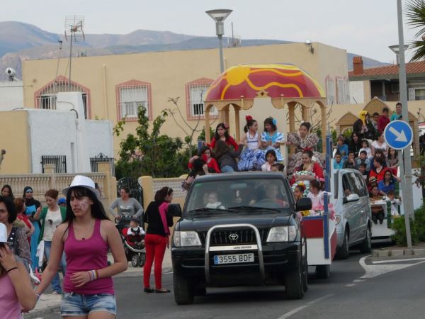 Feria del Mediodía y Disco Show en la apertura las fiestas de La Macarena en Barrio Archilla-Cañada Sebastiana