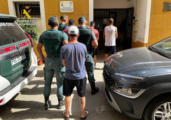 La Guardia Civil detiene a seis personas como responsables de provocar incidentes durante las fiestas de Aljariz en las que tuvo que intervenir Policía Local