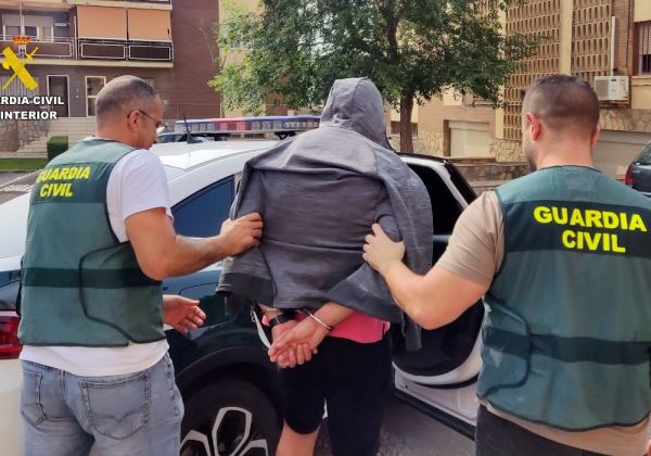 La Guardia Civil esclarece 27 robos con fuerza cometidos en establecimientos Almerienses de El Ejido, La Mojonera, Vícar, Roquetas de Mar y Alcantarilla y Molina de Segura de Murcia