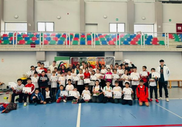 Un centenar de jóvenes finaliza la Escuela de Tecnificación de Fútbol Sala de Navidad en Dalías