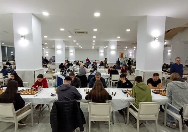 La XXXV edición del Roquetas Chess Festival con la participación de 140 jugadores en el torneo internacional