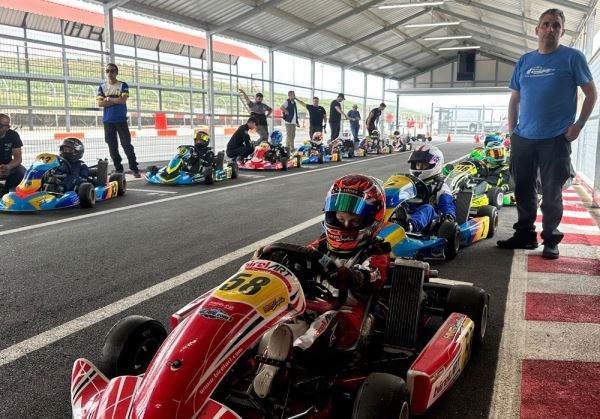 Segunda carrera del campeonato Andaluz de karting en Campillos Málaga con participación almeriense