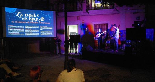 El Patio del Mandarino y el IEA multiplican la programación de actividades de la 'Noche en Blanco' en Almería