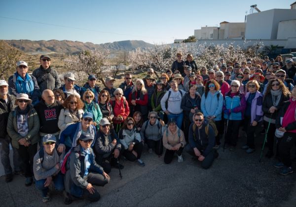 Lucainena de las Torres muestra su riqueza natural y paisajística en las Rutas del Almendro en Flor
