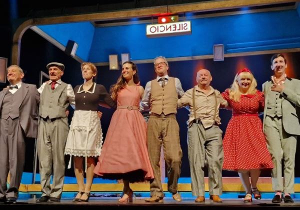 Magistral la interpretación actoral en la obra ‘La dama duende’ en el Teatro Auditorio de Roquetas de Mar