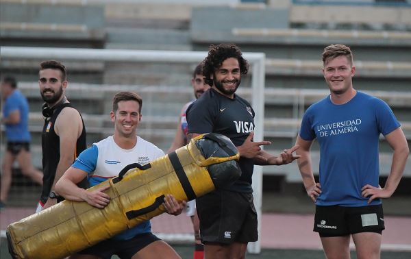 URA intensifica los entrenamientos para jugar la promoción de permanencia