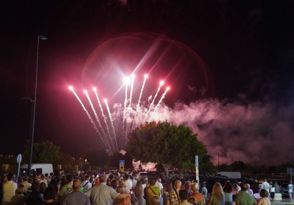 Arranca el XXVII Festival de Pirotecnia con la empresa 'De Alto Palancia' de Castellón con ‘Apoteosis Lumínica’