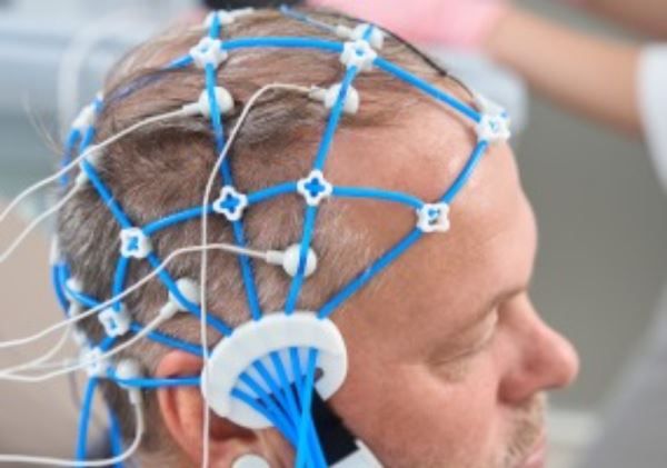 ¿Puede la estimulación cerebral convertirse en una aliada frente a las adicciones?