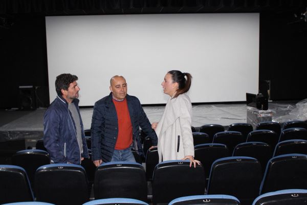 El Ayuntamiento de Huércal-Overa moderniza la instalación de climatización en el cine municipal