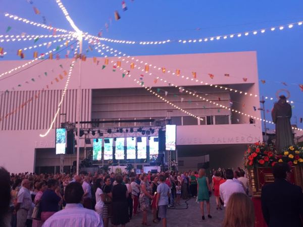 La verbena de San Antonio vuelve este sábado a la Plaza del Teatro de Berja por segundo año consecutivo