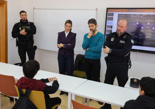 El ‘Aula Municipal de la Convivencia’ entra en funcionamiento trabajando de manera interdisciplinar con los menores expulsados de los centros educativos