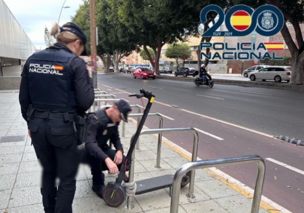 La Policía Nacional detiene en El Ejido a tres personas por el hurto de vehículos de movilidad personal (VMP)