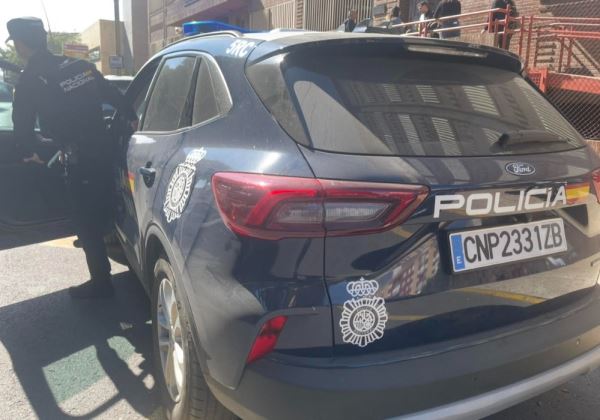 La Policía Nacional en Almería detuvo en diciembre de 2024 al autor de una agresión con arma blanca contra su pareja y dos menores, ahora ha sido condenado a cuatro años de prisión