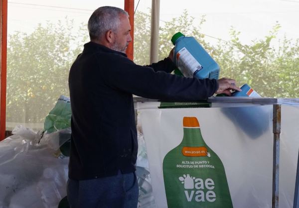 Andalucía lidera la recogida de envases agropecuarios en España