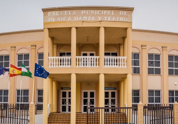 La Escuela de Música, Danza y Teatro de Roquetas de Mar abre el plazo de admisión para el curso 2026/27