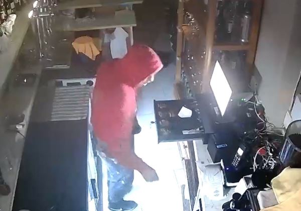 La Guardia Civil pone fin a una oleada de robos en locales de hostelería en Albox y detiene a una persona implicada