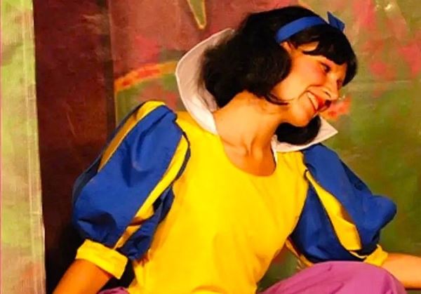 Compañía Teatro La Paca representa este jueves la obra ‘Blancanieves (La verdadera historia)’ en Roquetas de Mar