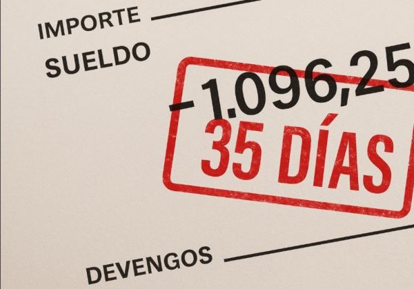 Al funcionario se le castiga por trabajar