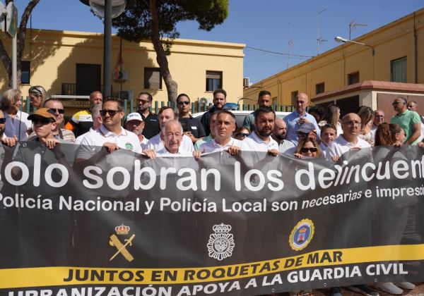 Gabriel Amat: “La Guardia Civil forma parte de la historia de Roquetas y debe permanecer en Roquetas”