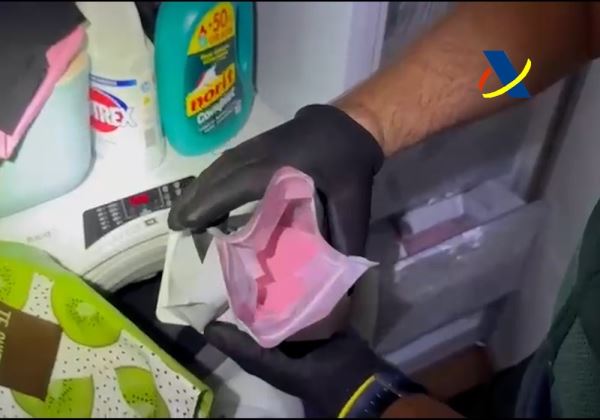 La Guardia Civil y Vigilancia Aduanera han intervenido más de cinco kilos de ‘tusi’ en Fuengirola (Málaga)