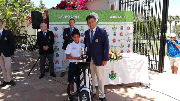 Marta López y Arián Rodríguez se proclaman subcampeones de España y campeones de Andalucía de golf en sus categorías