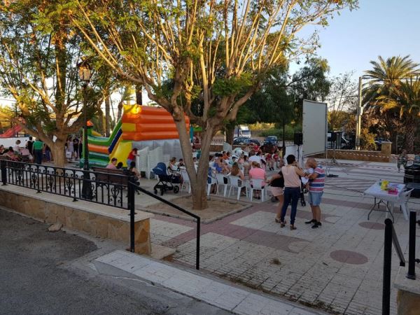 Huercálida cierra su periplo por las pedanías haciendo disfrutar a los niños en sus tardes de ocio