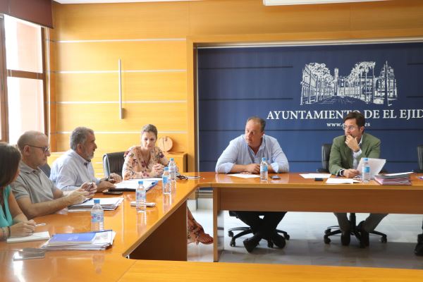 El proyecto EDUSI de Rehabilitación de Espacios Urbanos va a reurbanizar el barrio de las 40 viviendas de Guardias Viejas