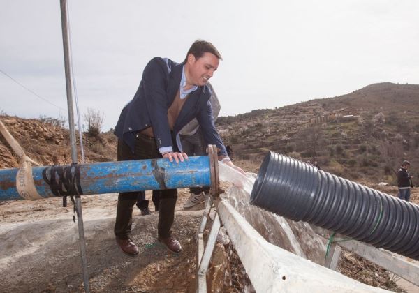 Diputación invertirá un millón de euros en la renovación de las redes de Pulpí, Laroya y Zurgena