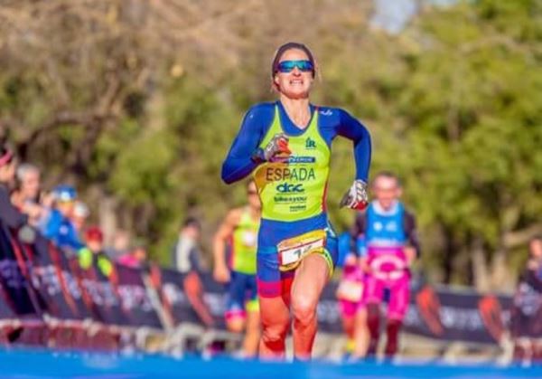 Rocío Espada, campeona de España de duatlón cros, competirá en el Triatlón Cros Ciudad de Roquetas