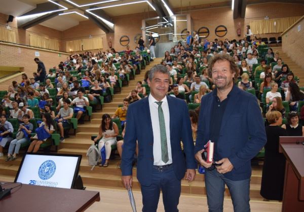 La UAL, universidad de los cinco continentes gracias a sus estudiantes internacionales