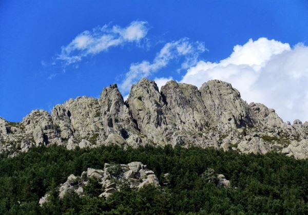 El programa 'Deporte y Naturaleza' de Vícar oferta trece salidas senderistas para la nueva temporada