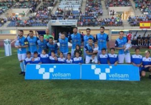 El CD El Ejido cede los primeros puntos en casa ante un Real Murcia enchufado