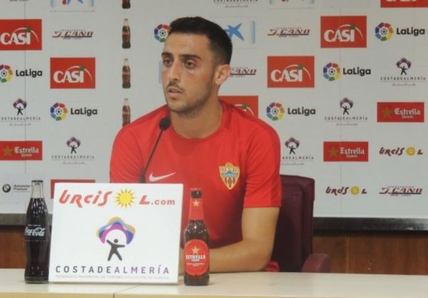 El jugador de la UD Almería advierte que El Arcángel siempre tiene algo especial