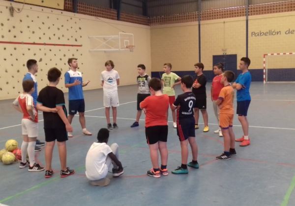 El municipio de Alhama entrena con el CD El Ejido