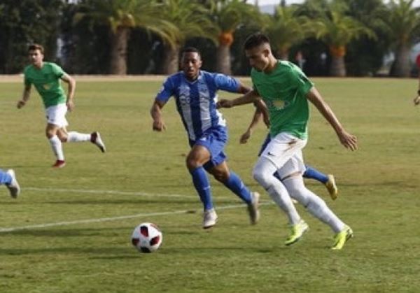 La UD Almería B cae ante el Jumilla 1-0 en un partido igualado