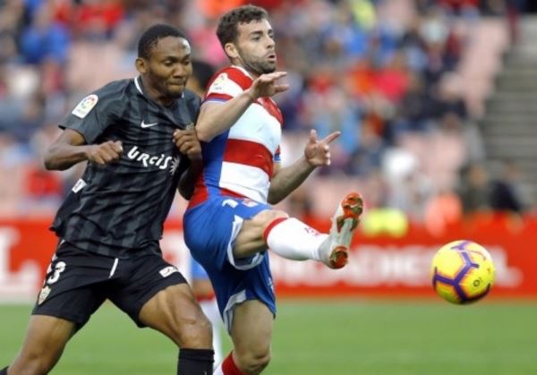 La UD Almería cae en Los Cármenes ante el Granada