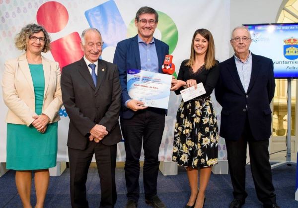 La Diputación de Almería reconoce el trabajo de fomento del deporte del Ayuntamiento de Adra
