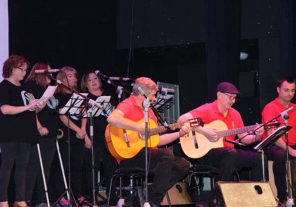 La gala interactiva e inclusiva 'Muéve-T' recauda fondos en El Ejido para la asociación 'Soy especial, ¿y qué?'