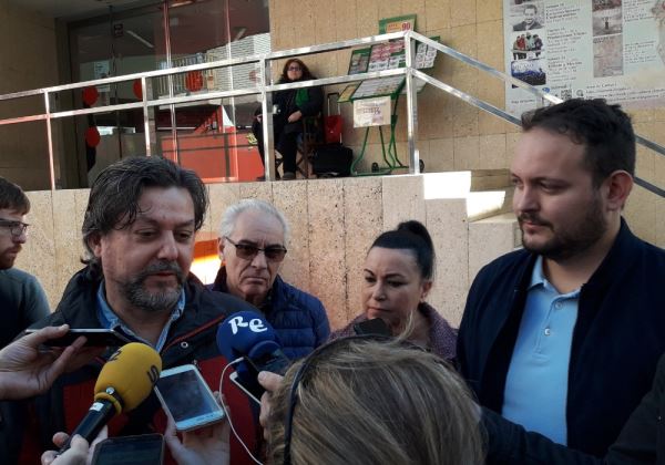 Izquierda Unida y Podemos irán de la mano a las próximas elecciones en El Ejido